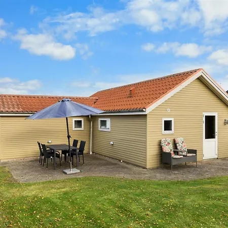 Holiday home Astrath - 10m From The Sea By Interhome